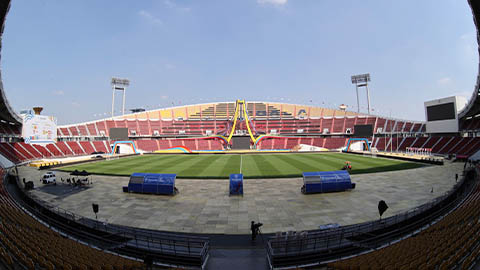 Trước trận U22  Việt Nam và U22 Lào: Sân Rajamangala lộng lẫy 'khoe' mặt cỏ đẳng cấp thế giới